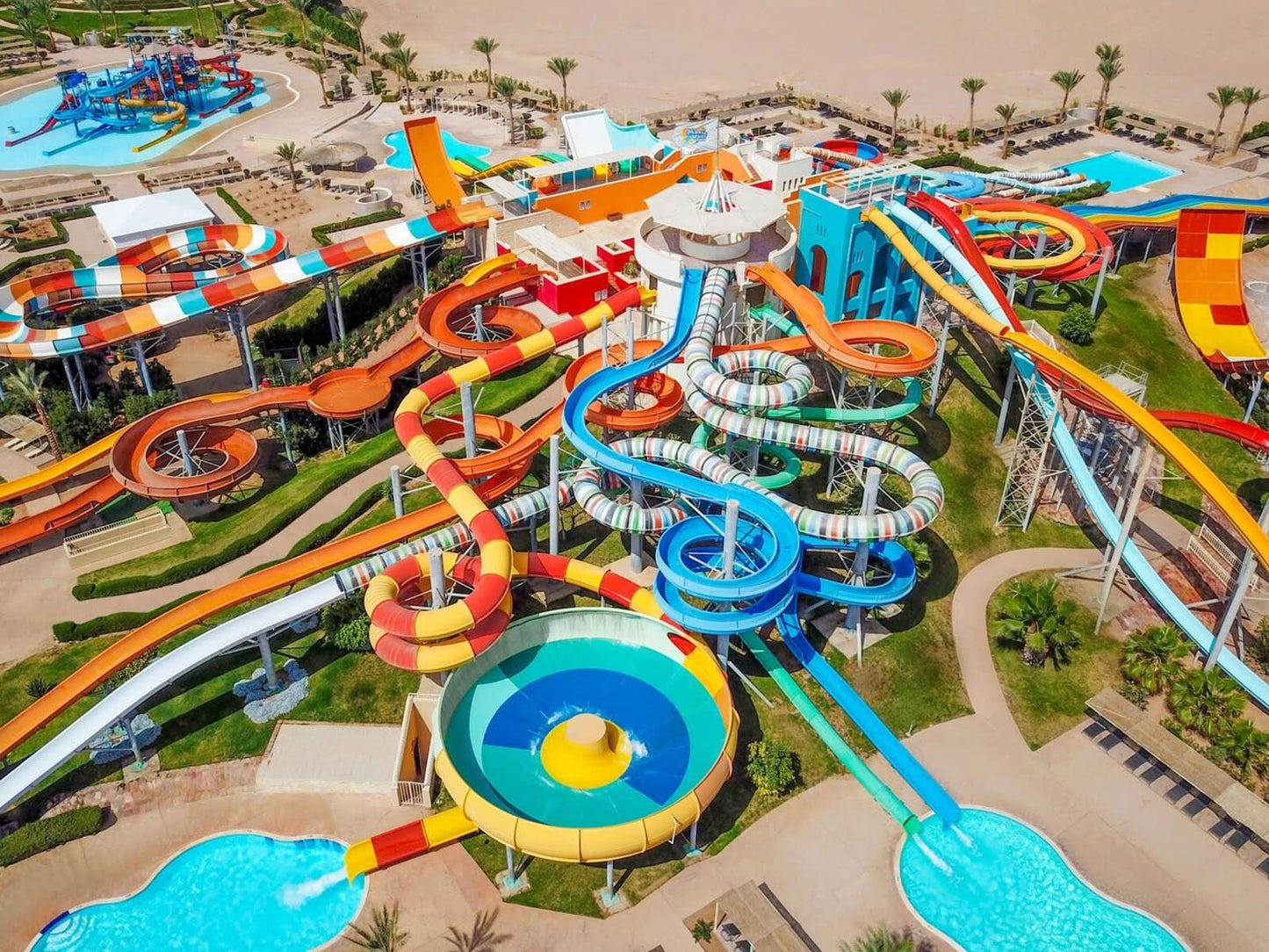 Water World Makadi Aqua Park - Travel & Fun Tours