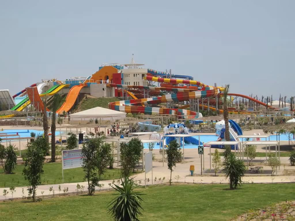 Water World Makadi Aqua Park - Travel & Fun Tours